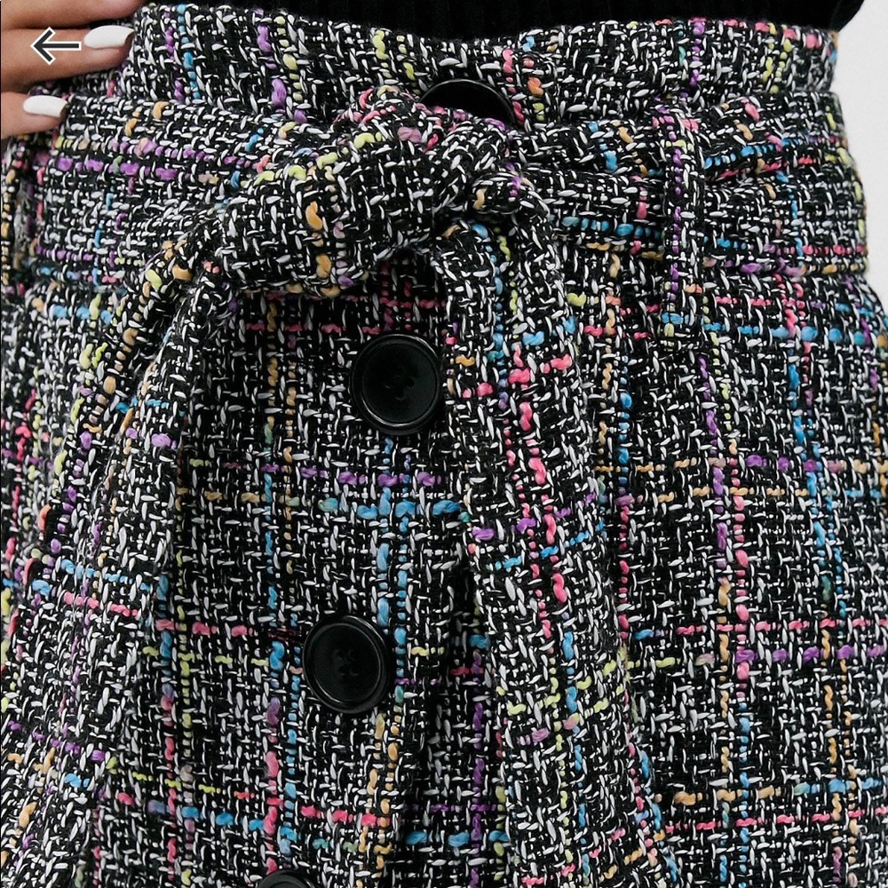 Fun mini skirt 🤩 - Picture 2 of 4